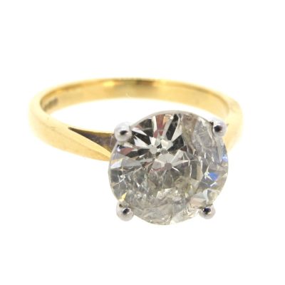 Diamond Solitaire Engagement RIng